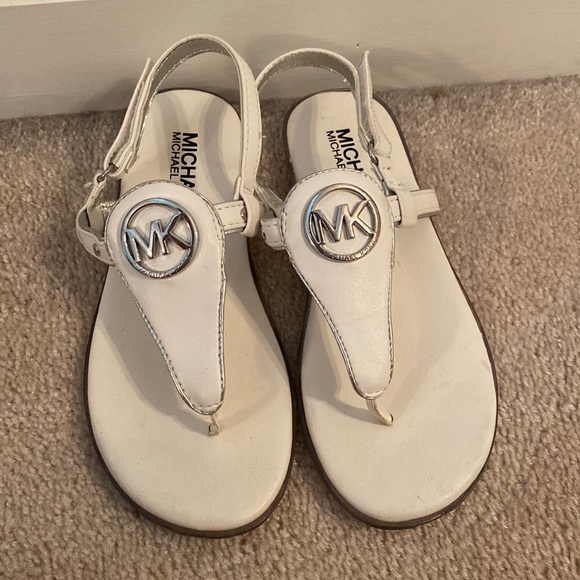 MK Michael Kors sandals size 1 girls - Picture 1 of 5